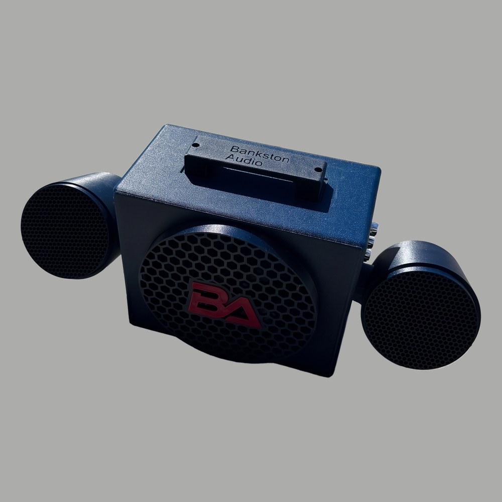 BA Move 1 in Midnight Metallic with its carry handle raised